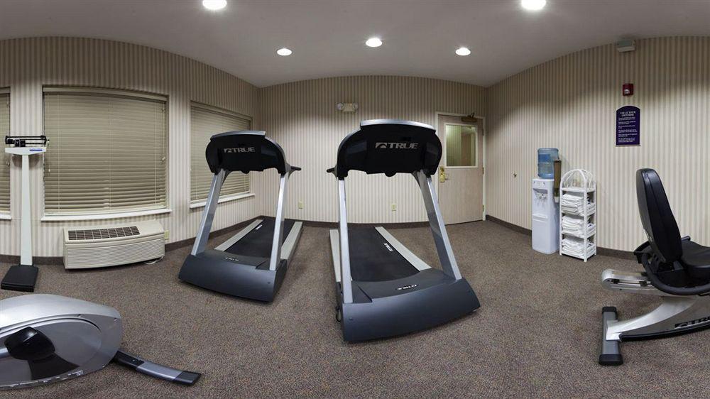 Holiday Inn Express Hotel & Suites Marion By Ihg Екстериор снимка