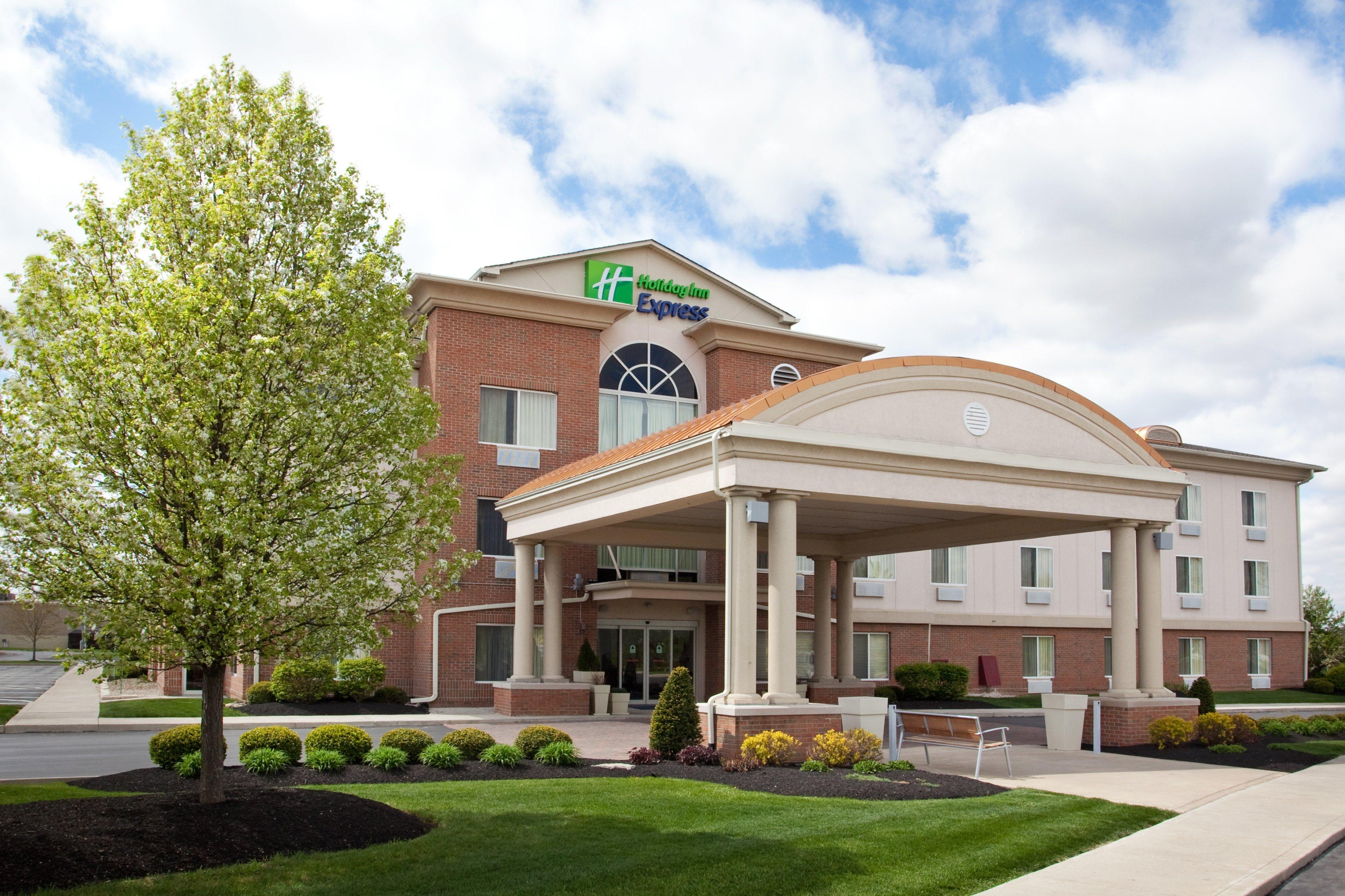 Holiday Inn Express Hotel & Suites Marion By Ihg Екстериор снимка