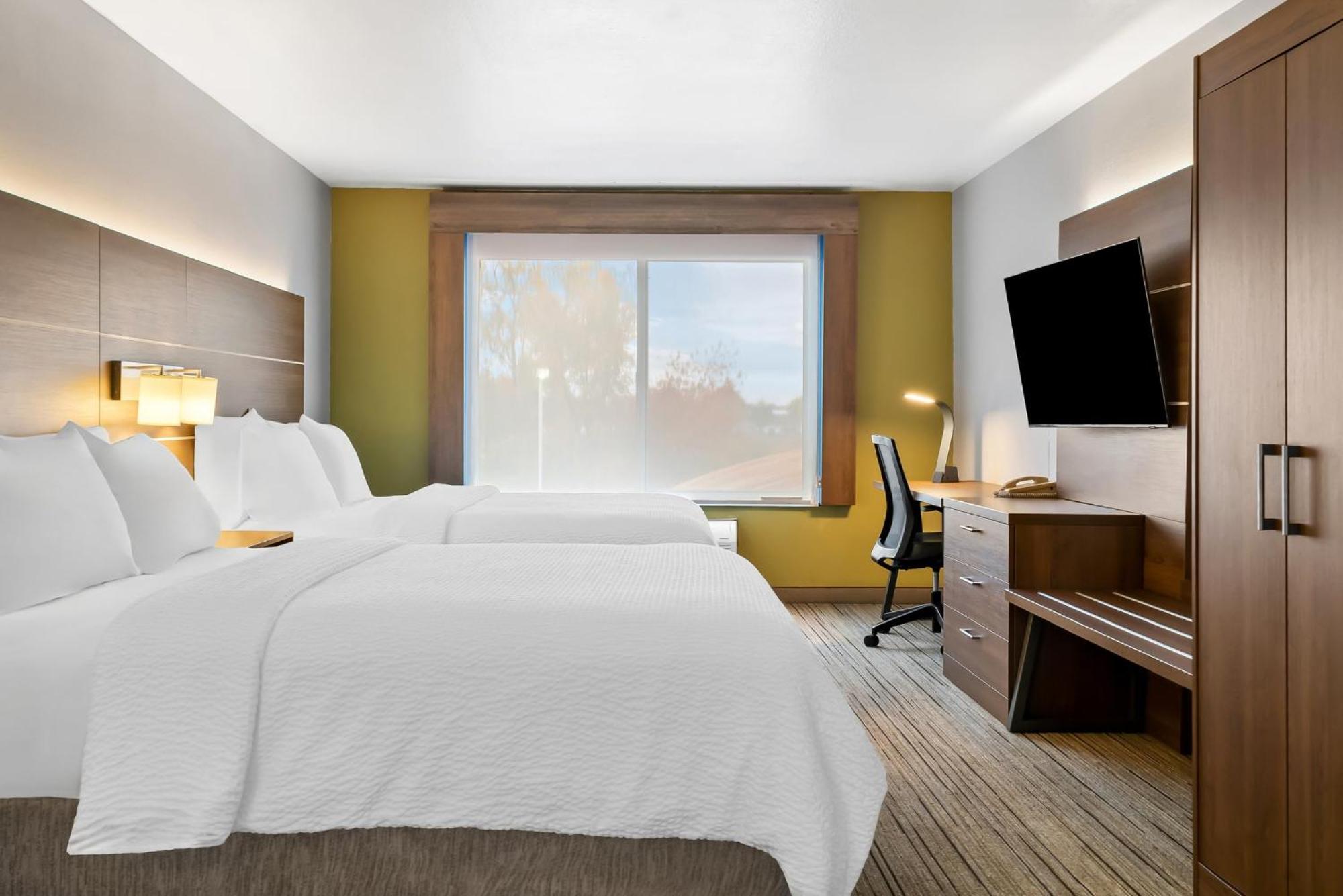 Holiday Inn Express Hotel & Suites Marion By Ihg Екстериор снимка
