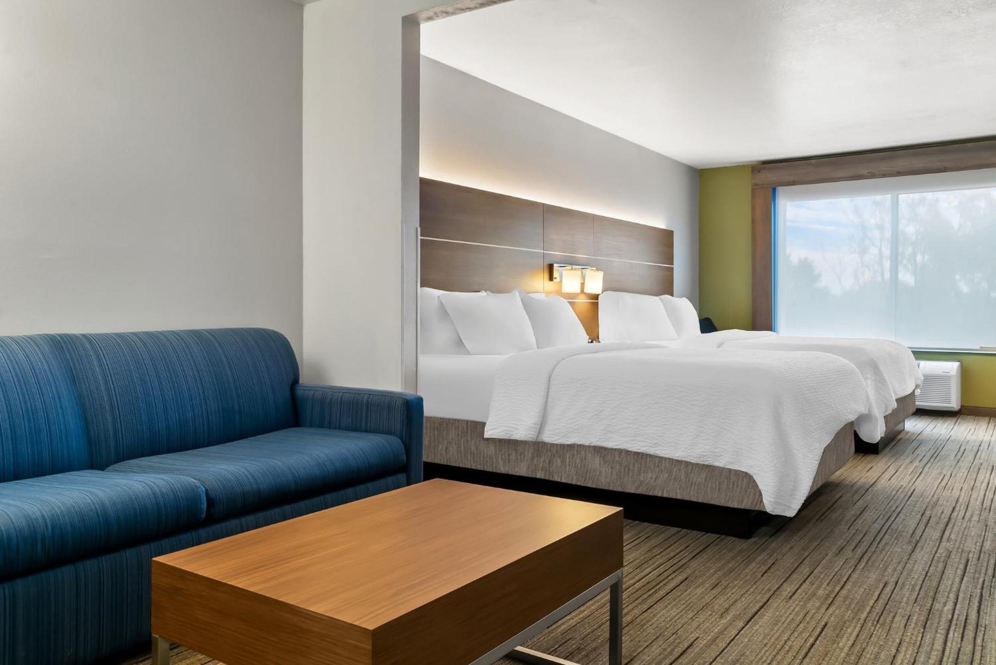 Holiday Inn Express Hotel & Suites Marion By Ihg Екстериор снимка